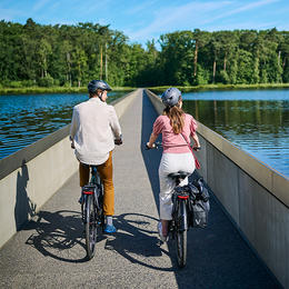 De Batavus Finez is van alle luxe voorzien